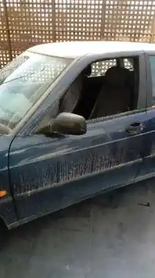 Sloopvoertuig saab 900 berlina 2.0 van het jaar 1994 aangedreven b206i