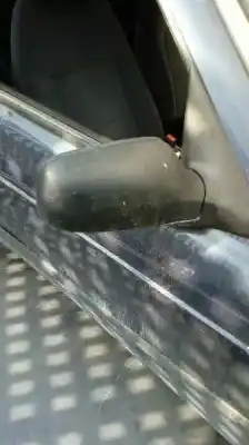 Sloopvoertuig saab 900 berlina 2.0 van het jaar 1994 aangedreven b206i