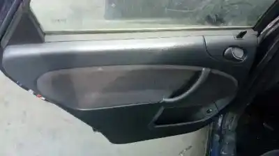 Sloopvoertuig saab 900 berlina 2.0 van het jaar 1994 aangedreven b206i
