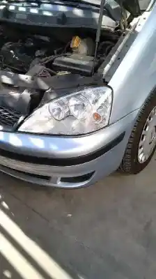 Sloopvoertuig ford galaxy (vy) ambiente van het jaar 2004 aangedreven auy
