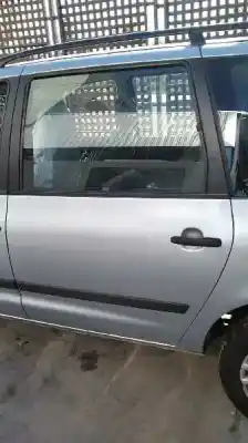Sloopvoertuig ford galaxy (vy) ambiente van het jaar 2004 aangedreven auy