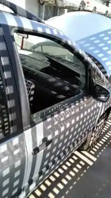 Sloopvoertuig ford galaxy (vy) ambiente van het jaar 2004 aangedreven auy