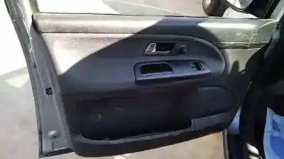 Sloopvoertuig ford galaxy (vy) ambiente van het jaar 2004 aangedreven auy