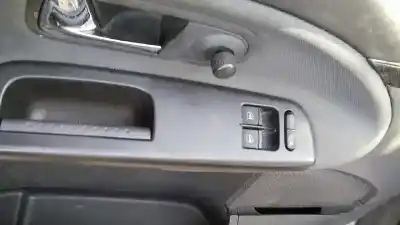 Sloopvoertuig ford galaxy (vy) ambiente van het jaar 2004 aangedreven auy