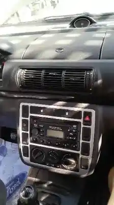 Sloopvoertuig ford galaxy (vy) ambiente van het jaar 2004 aangedreven auy