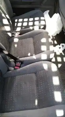Sloopvoertuig ford galaxy (vy) ambiente van het jaar 2004 aangedreven auy