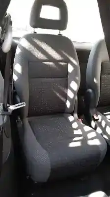 Sloopvoertuig ford galaxy (vy) ambiente van het jaar 2004 aangedreven auy