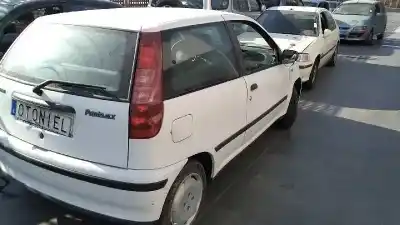Veículo de Sucata fiat punto (176_) 75 1.2 do ano 1994 alimentado 176a8.000