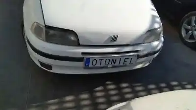 Veículo de Sucata fiat punto (176_) 75 1.2 do ano 1994 alimentado 176a8.000