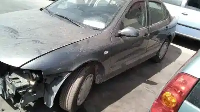 Veicolo di demolizione seat toledo (1m2) select dell'anno 2003 alimentato asv