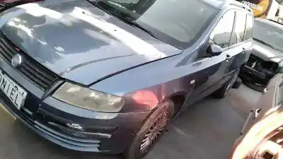 Veículo de Sucata fiat                                               stilo multi wagon (192_)                                                                                                                                                                                                                                   1.9 jtd                                                                                                                                                                                                                                                    do ano 2003 alimentado 192 a1.000,192 b4.000,937 a7.000