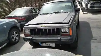 Vehicul casat JEEP CHEROKEE (XJ) 4.0 al anului 1990 alimentat CHRYSLER G-U