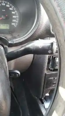 Здавання транспортного засобу seat toledo (1m2) executive року 2002 потужний bcb