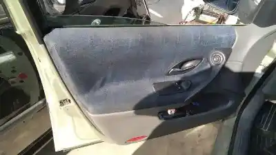 Здавання транспортного засобу renault laguna ii (bg0) dynamique року 2001 потужний f9q t7