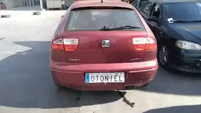Здавання транспортного засобу seat leon (1m1) signo року 2000 потужний akl