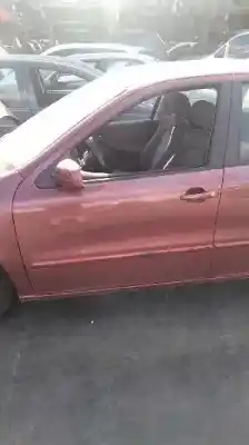 Здавання транспортного засобу seat leon (1m1) signo року 2000 потужний akl