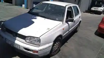 Здавання транспортного засобу volkswagen golf iii berlina (1h1) cl року 1995 потужний aek