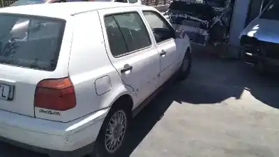 Здавання транспортного засобу volkswagen golf iii berlina (1h1) cl року 1995 потужний aek
