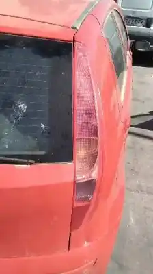 Véhicule à la ferraille fiat punto berlina (188) 1.2 8v dynamic de l'année 2001 alimenté 188a4000