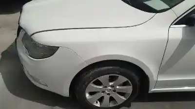 Veículo de Sucata skoda suberb (3t4) ambition do ano 2009 alimentado bmp