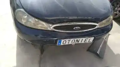 Sloopvoertuig ford mondeo berlina (gd) ghia van het jaar 1999 aangedreven rkf