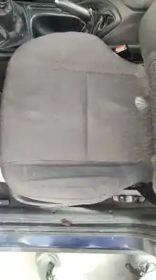 Sloopvoertuig ford mondeo berlina (gd) ghia van het jaar 1999 aangedreven rkf