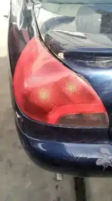 Sloopvoertuig ford mondeo berlina (gd) ghia van het jaar 1999 aangedreven rkf