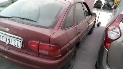 Здавання транспортного засобу ford escort berl./turnier atlanta berlina року 1998 потужний l1h