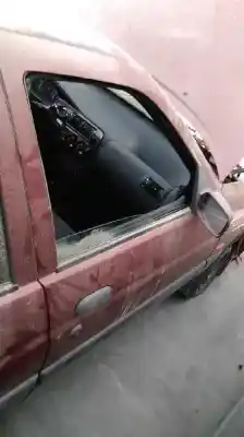 Здавання транспортного засобу ford escort berl./turnier atlanta berlina року 1998 потужний l1h