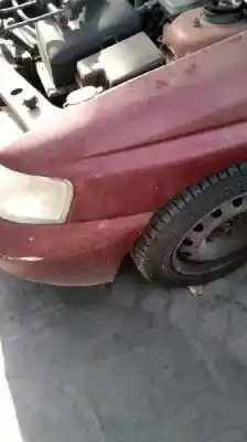 Здавання транспортного засобу ford escort berl./turnier atlanta berlina року 1998 потужний l1h