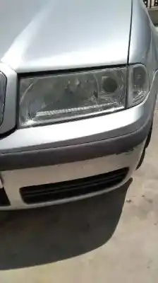 Veículo de Sucata skoda octavia berlina (1u2) classic do ano 2002 alimentado asv