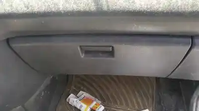 Scrapping Vehicle mitsubishi santamo (hyundai) santamo confort of the year 2000 powered g4cp