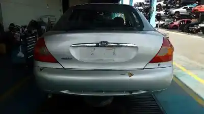 Sloopvoertuig ford mondeo berlina (gd) ghia van het jaar 1999 aangedreven rkf