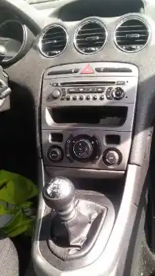 Verschrottungsfahrzeug peugeot 308 i (4a_, 4c_) 1.6 hdi des jahres 2011 angetrieben 9hr