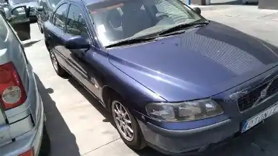 Scrapping Vehicle volvo s60 berlina 2.4 (125kw) of the year 2001 powered b5244s