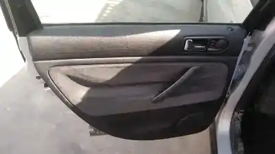 Veículo de Sucata volkswagen passat berlina (3b2) berlina do ano 1997 alimentado adr
