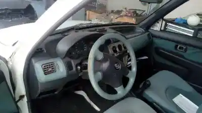 Vehicul casat nissan micra (k11) comfort al anului 2002 alimentat cg10