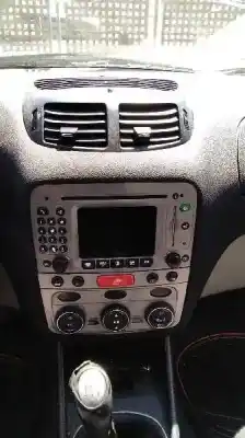 Утилизация автомобиля alfa romeo 147 (190) 1.6 16v cat года 2003 питание ar37203