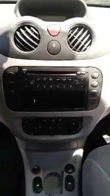 Здавання транспортного засобу citroen c3 1.4 hdi (68 cv) 1.4 hdi року 2003 потужний 8hx