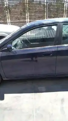 Veicolo di demolizione honda civic berlina 5 (eu7/8) 1.6i es dell'anno 2001 alimentato d16v1