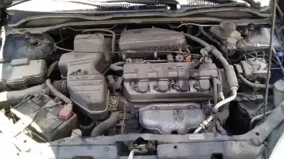 Veicolo di demolizione honda civic berlina 5 (eu7/8) 1.6i es dell'anno 2001 alimentato d16v1