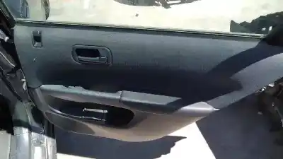 Veicolo di demolizione honda civic berlina 5 (eu7/8) 1.6i es dell'anno 2001 alimentato d16v1