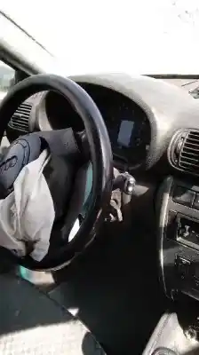 Здавання транспортного засобу audi a3 (8l) 1.8 20v turbo року 1997 потужний agu
