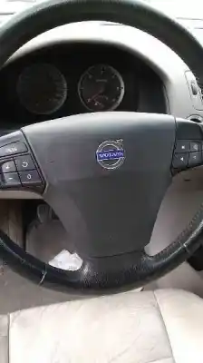 Veículo de Sucata volvo s40 berlina 2.0 diesel cat do ano 2004 alimentado d4204t