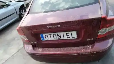 Veículo de Sucata volvo s40 berlina 2.0 diesel cat do ano 2004 alimentado d4204t