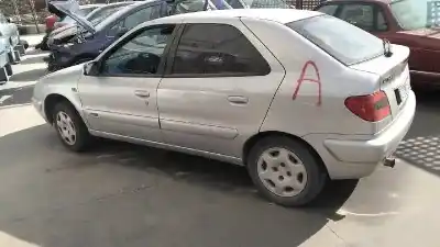 Veicolo di demolizione citroen xsara berlina 1.9td attraction dell'anno 2000 alimentato dhy