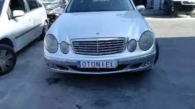 Veículo de Sucata mercedes-benz clase e (w211) berlina e 270 cdi (211.016) do ano 2003 alimentado 647961