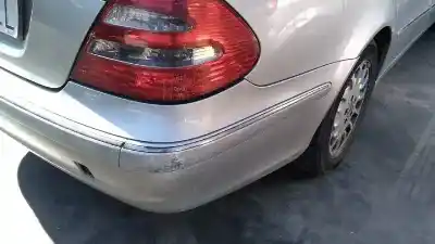 Veículo de Sucata mercedes-benz clase e (w211) berlina e 270 cdi (211.016) do ano 2003 alimentado 647961