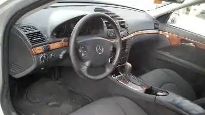 Veículo de Sucata mercedes-benz clase e (w211) berlina e 270 cdi (211.016) do ano 2003 alimentado 647961