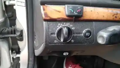 Veículo de Sucata mercedes-benz clase e (w211) berlina e 270 cdi (211.016) do ano 2003 alimentado 647961